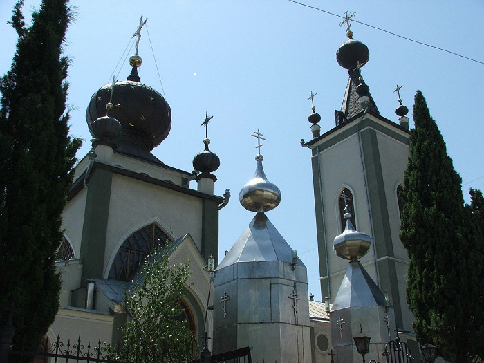 храм всех крымских святых адрес
