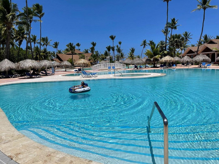 6r60h6ddcao04g88g4kokw0g8 закрывают номера на пляже