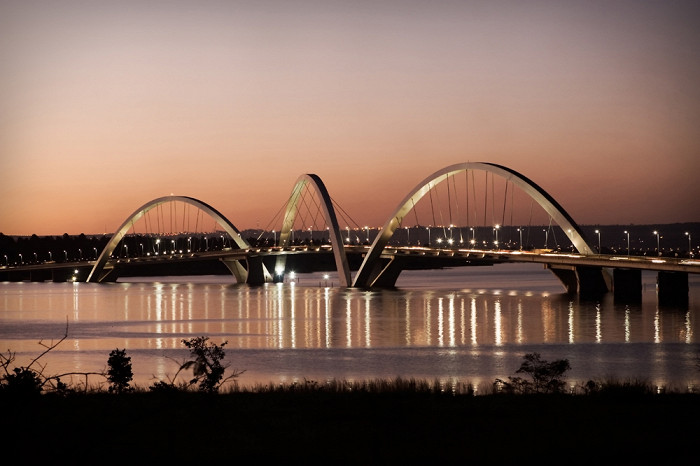Мост JK, Бразилиа