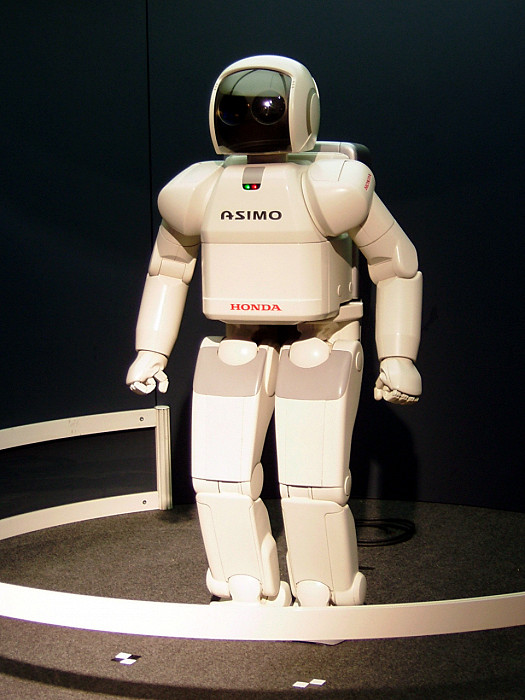 Мирайкан, робот-андроид ASIMO