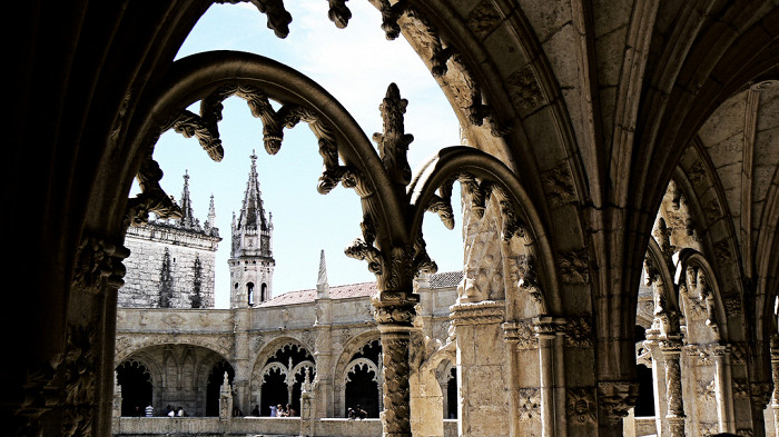 Коридоры монастыря Жеронимуш, Лиссабон