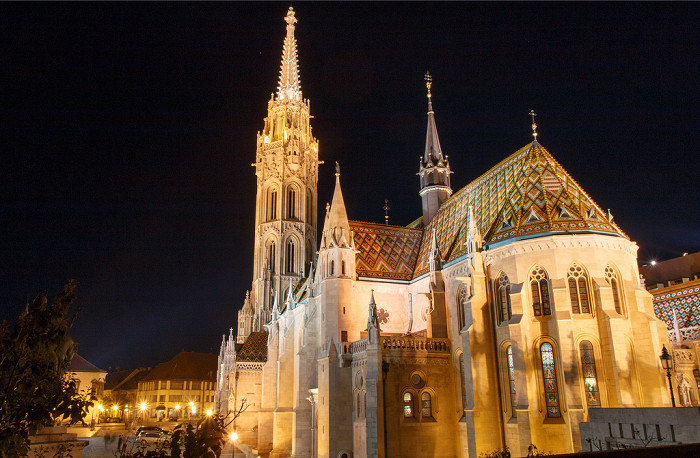 Собор Матьяша ночью, Будапешт