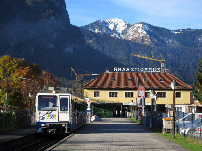 Баварские Альпы, станция в горах
