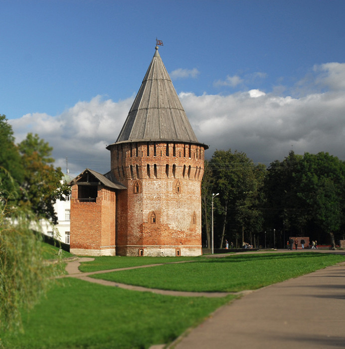 Громовая башня смоленск фото