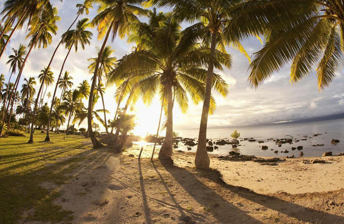 Тропический пляж на рассвете, Фиджи