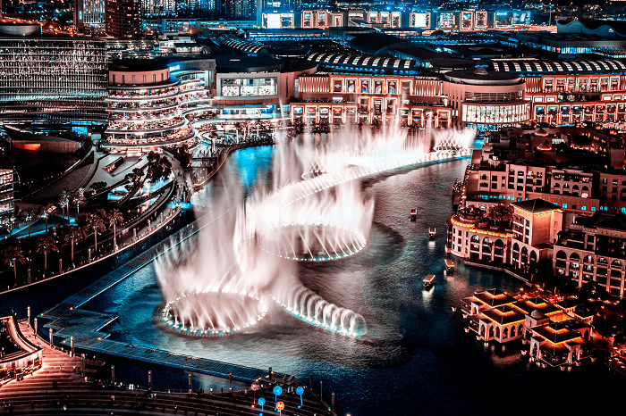 Шоу фонтанов в Дубае