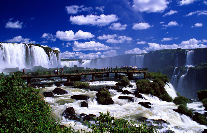 Водопады в Игуасу
