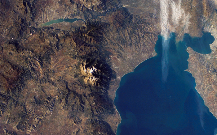 Вид на Гору Олимп со спутника