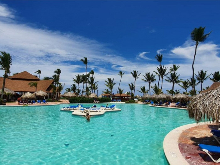 9zqwfolhz1cgwsw0gw4g0o8cs закрывают номера на пляже