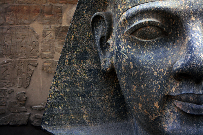 Фараон, Луксорский храм