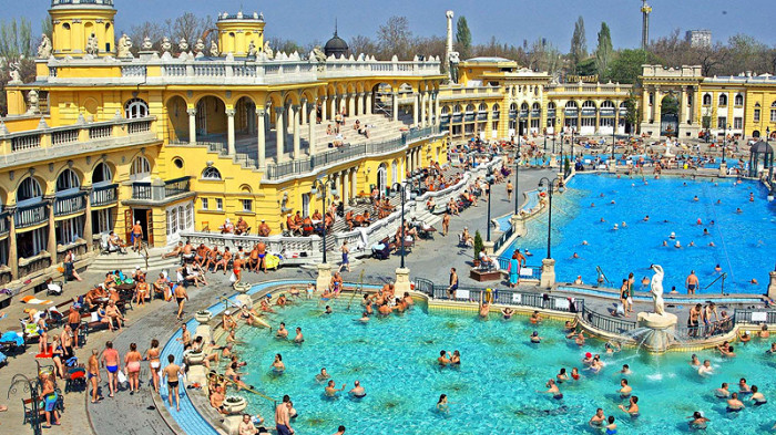 Лучшие купальни Будапешта Szecseni 3