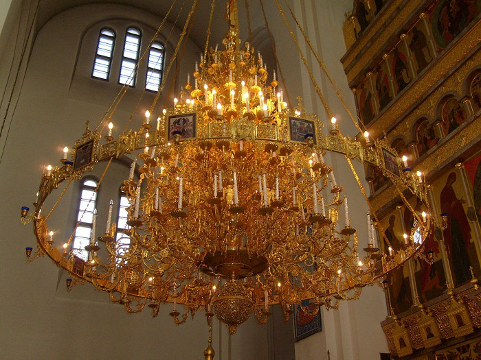 Паникадило Спасо-Преображенского собора в Тольятти