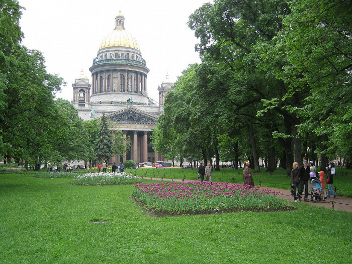 Александровский сад в Санкт-Петербурге, День города