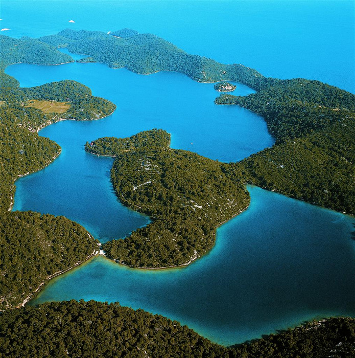 Панорама острова Млет, Хорватия