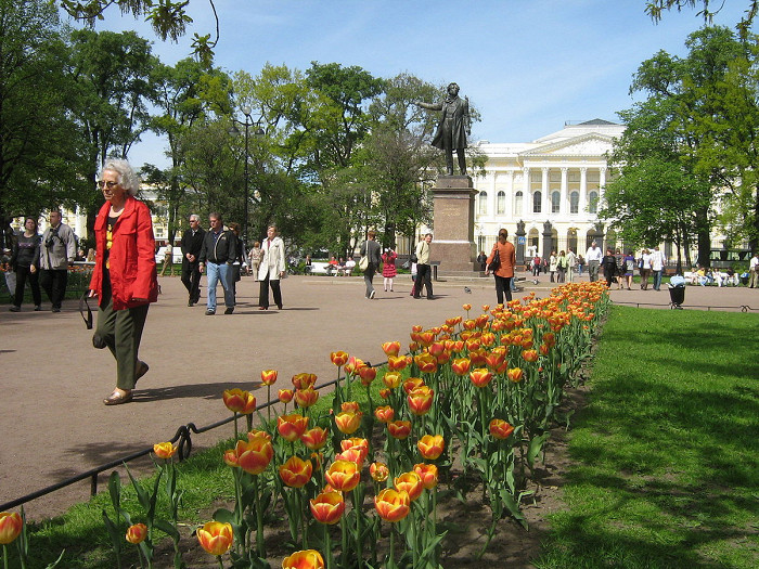 Площадь искусств санкт петербург фото