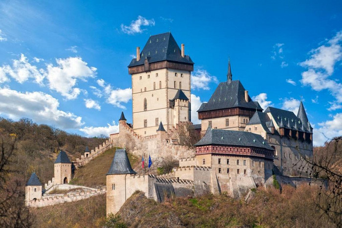 Замок Карлштейн недалеко от Праги, Чехия