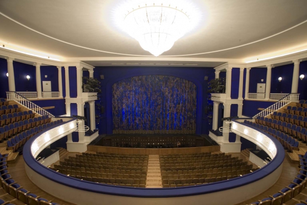 Зал, Театр им. Станиславского, Москва
