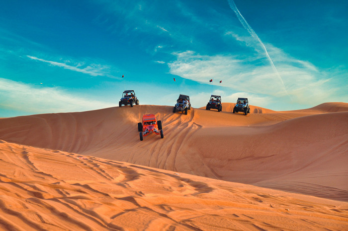 Сафари-тур на джипах по окружающей Дубай пустыне