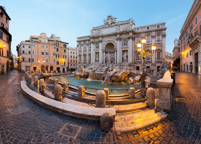 Волшебный фонтан Треви, Рим