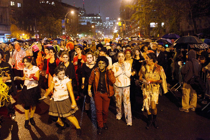 Парад на хэллоуин в Нью-Йорке