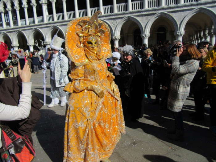3 факта, которые перевернут ваши представления о Венецианском карнавале G