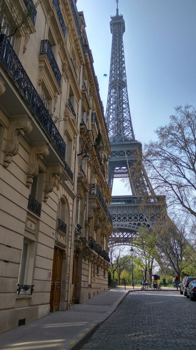 Дом у Эйфелевой башни, Париж