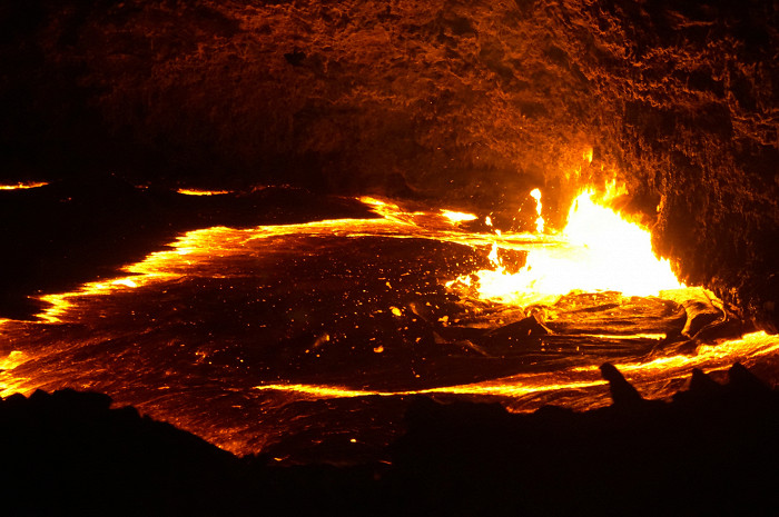 Сверкающая магма, Вулкан Эрта-Але, Эфиопия