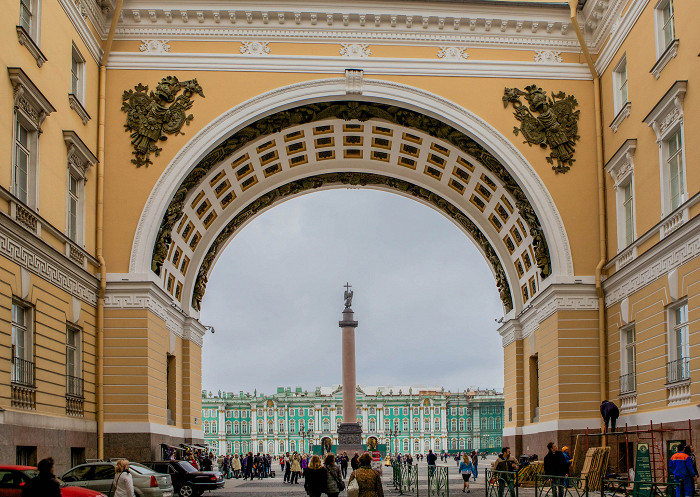 Александровская колонна в Санкт-Петербурге, Санкт-Петербург