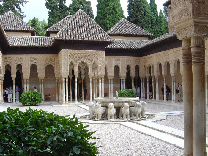 Альгамбра, львиный дворик