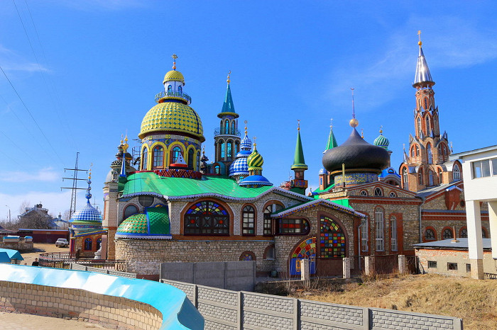 Храм всех религий, Казань