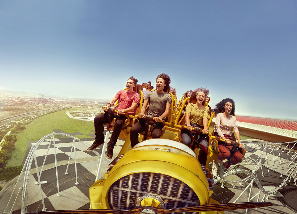 Развлекательный парк Ferrari World, Flying Aces