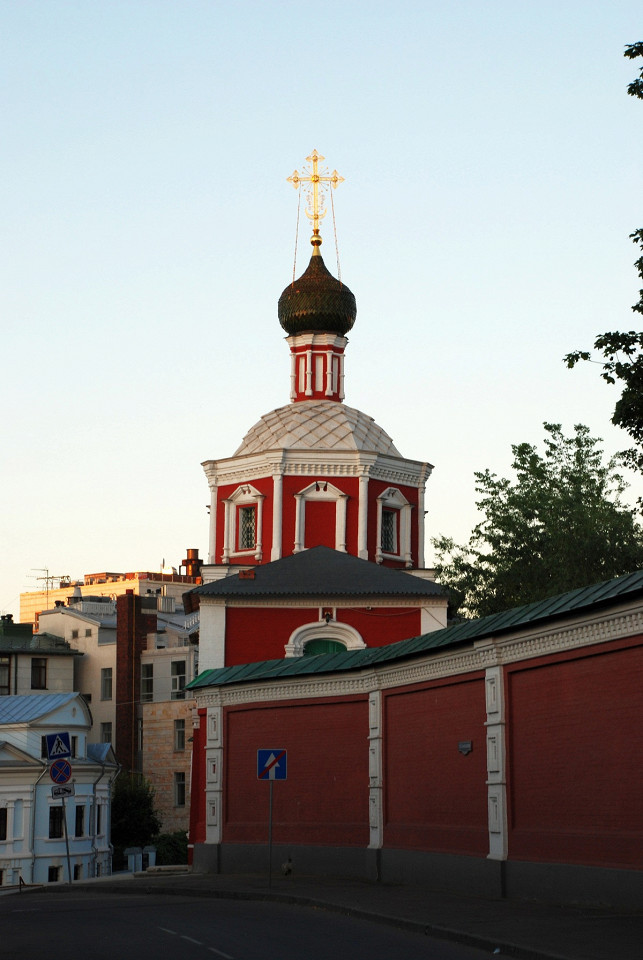 Зачатьевский монастырь. Надвратная церковь, Москва