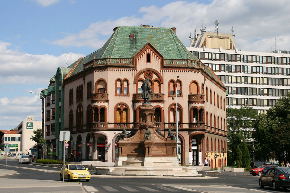 Жолнай