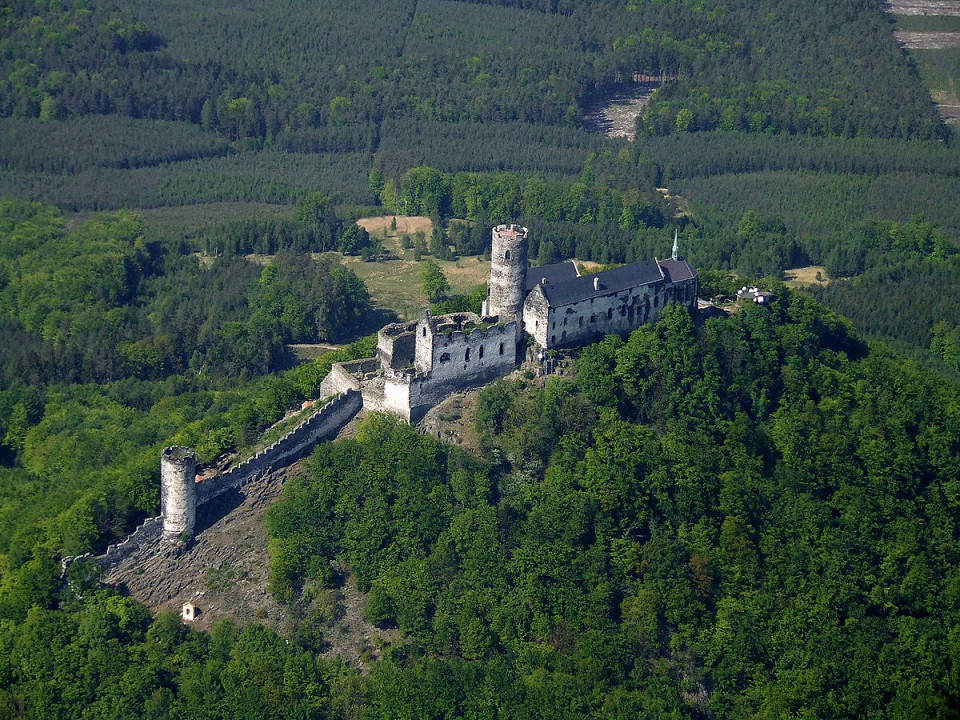 Замок Бездез