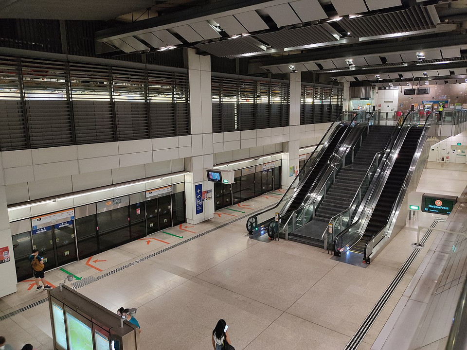Метро в Сингапуре
