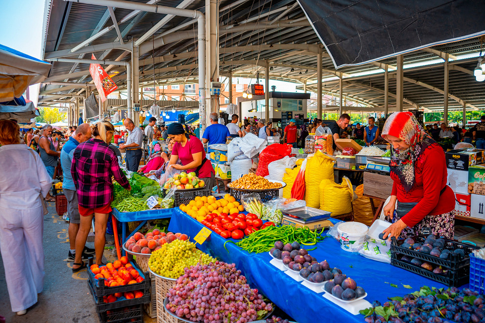 Продуктовый рынок в Анталии
