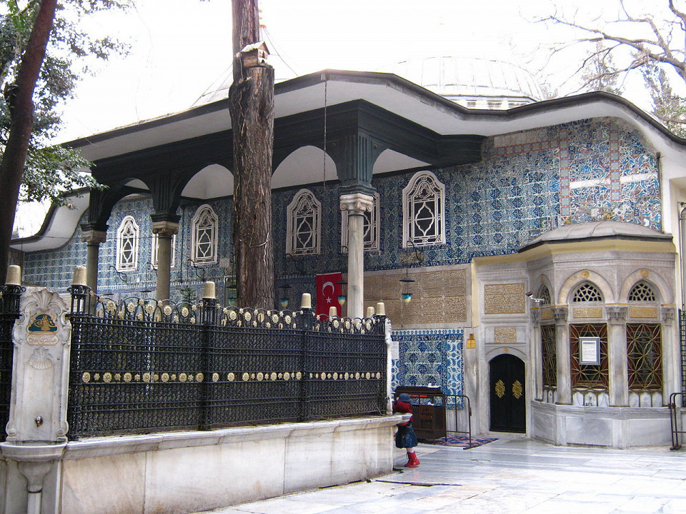 Мечеть Султана Эйюпа, гробница Абу Айюб аль-Ансари