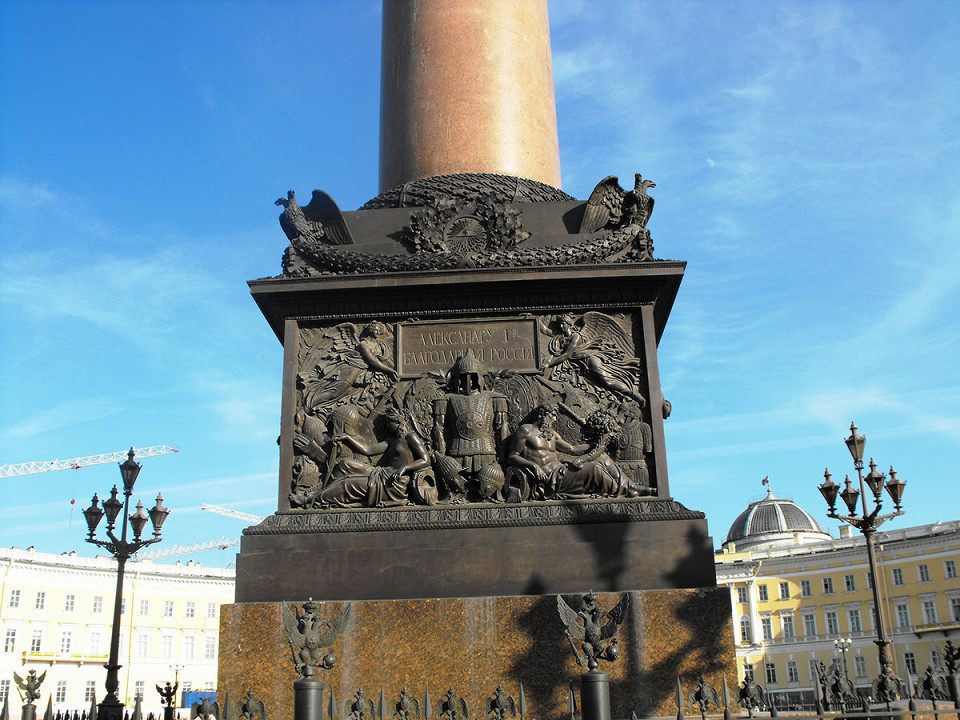 Александровская колонна, Санкт-Петербург