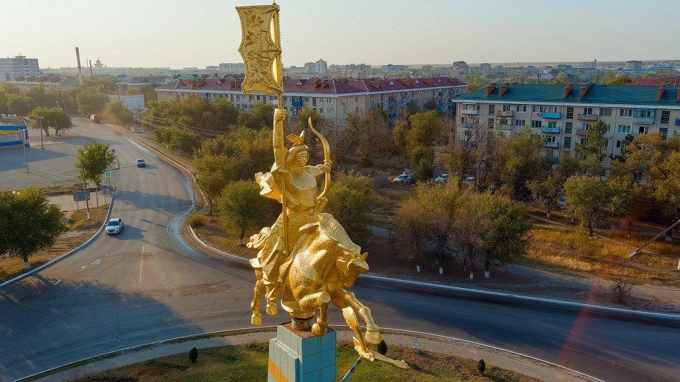 Золотой всадник, Элиста, Калмыкия