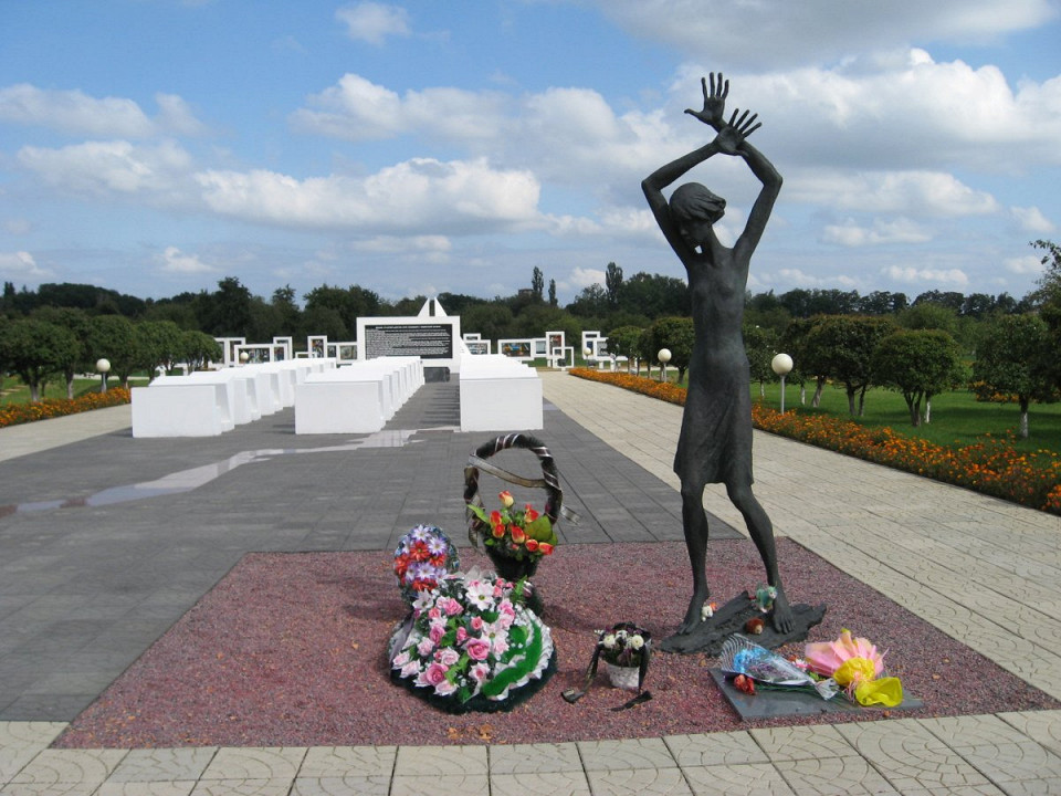 Красный Берег. Мемориал детям