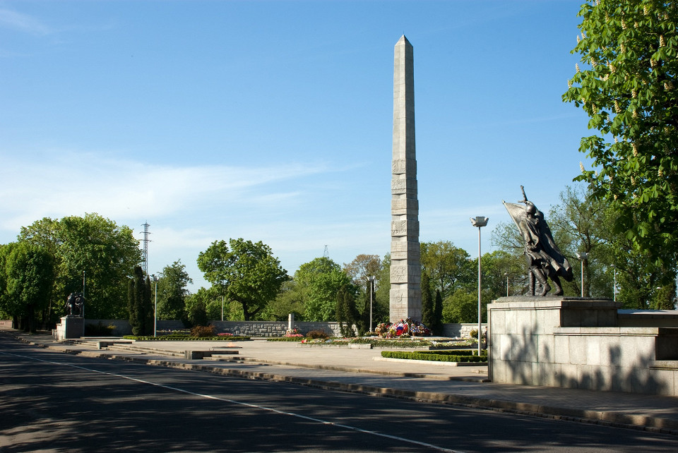 Мемориал «1200 воинам-гвардейцам» Калининград