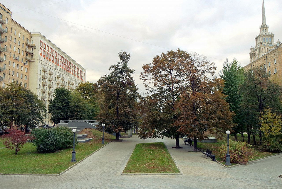 Украинский бульвар, Москва