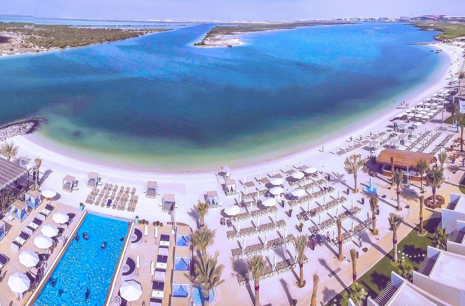 Пляж Yas Beach