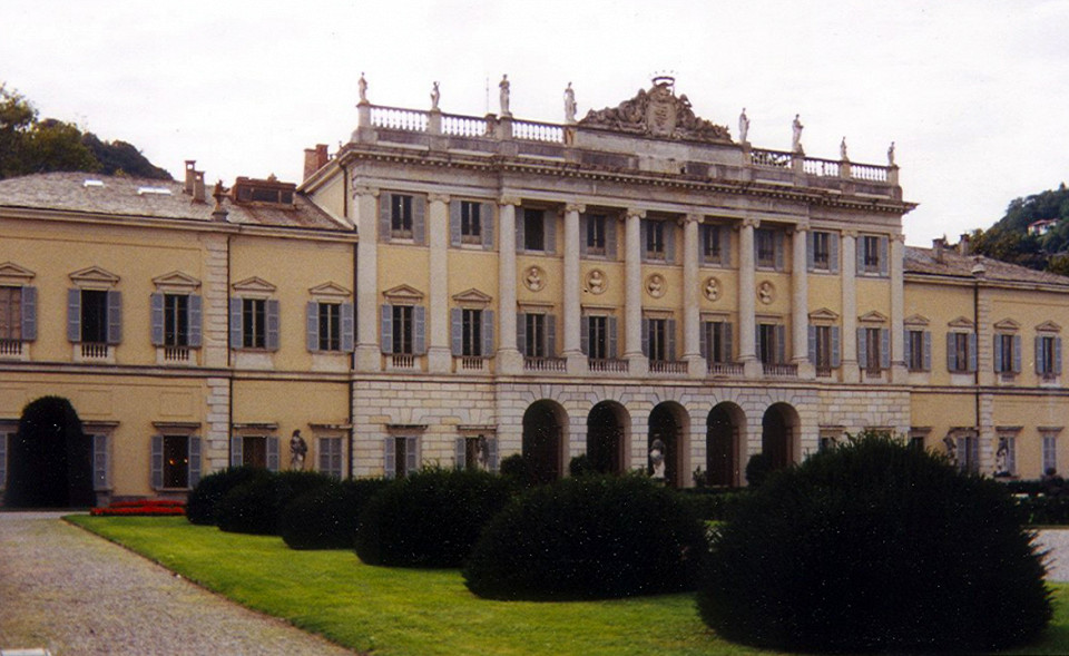 Вилла Ольмо, Комо