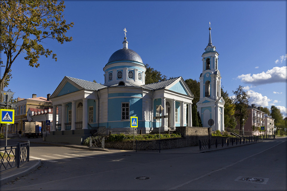 Церковь Успения Богородицы с Полонища