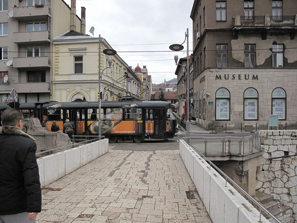 Латинский мост и музей в Сараево