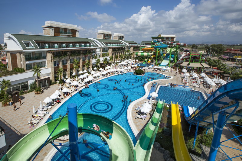 Crystal Waterworld Resort