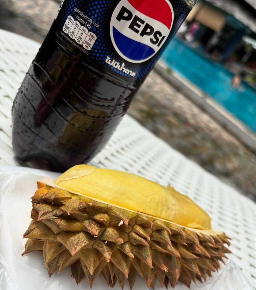 Грязно, специфическая еда, нет сервиса5