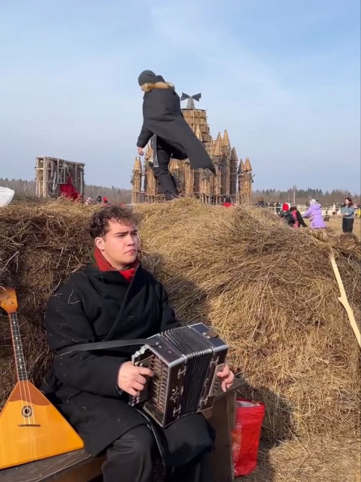 Поездка в Калужскую область, в знаменитый арт-парк «Никола-Ленивец» на празднование Масленицы5