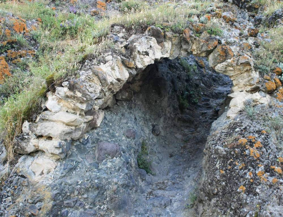 Крепость Ацкури, часть подземного хода